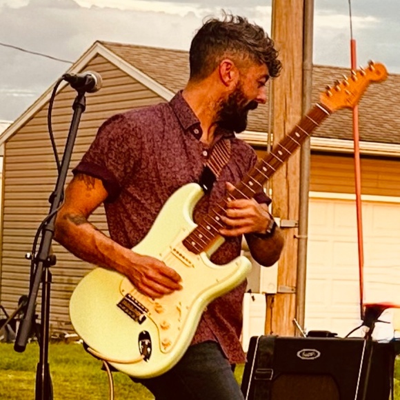 Meet your Posher, Don - Picture 1 of 4